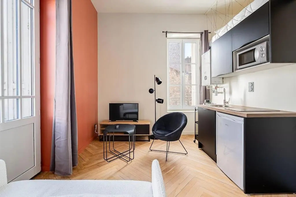 L'Exo Chic Fauriel Appartement Refait A Neuf Saint-Etienne  Apartment